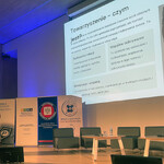 Prelegentka IX Wojewódzkiej Konferencji „Start w dorosłość bez uzależnień i zachowań ryzykownych
